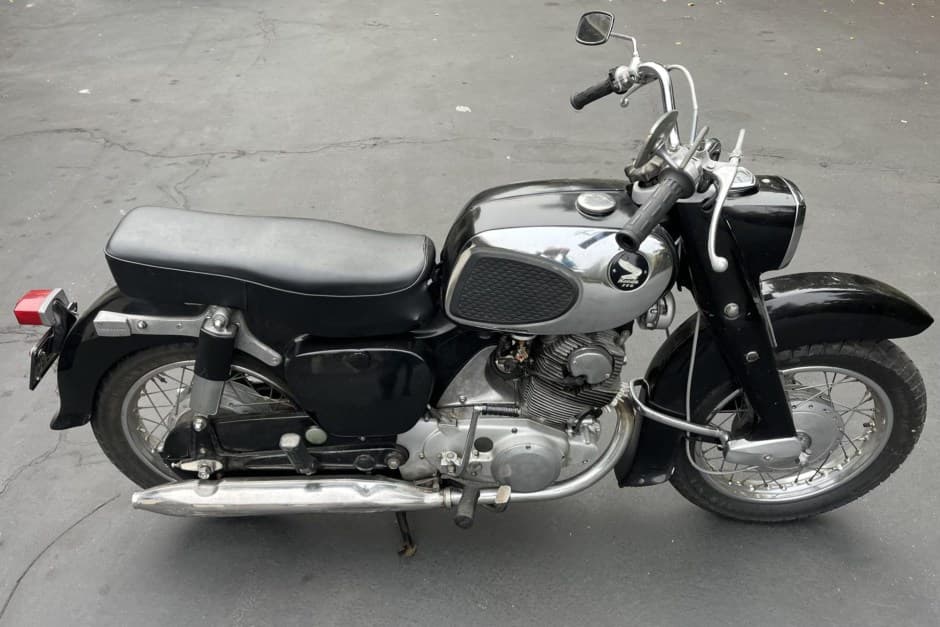 1963 Honda Dream, CB77 Super Hawk, & CL77 Scrambler sold for $3,500