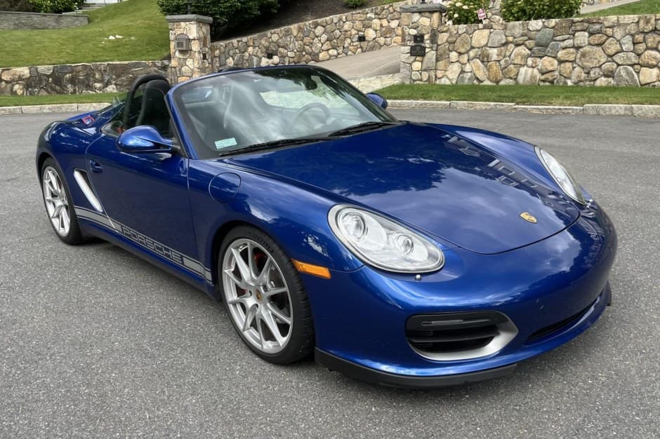 2012 Porsche 987 Boxster sold for $70,987