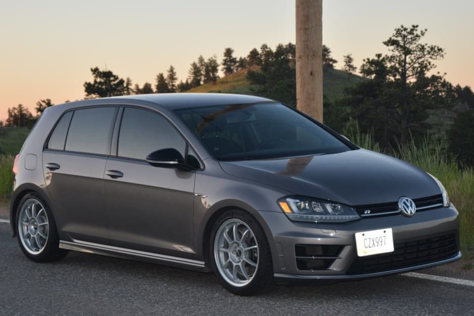 2016 Volkswagen Golf R sold for $28,500