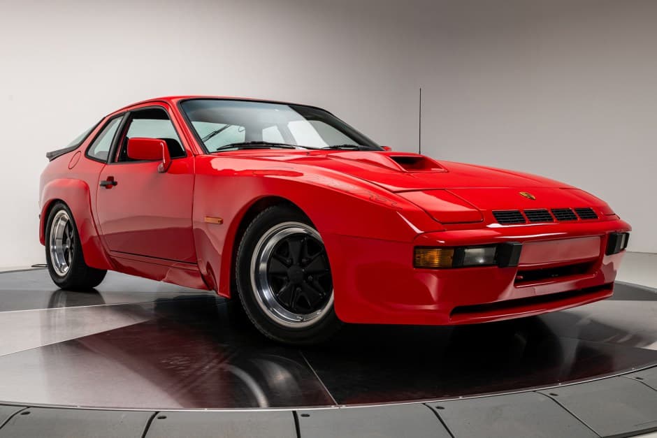 1981 Porsche 924 sold for $81,500