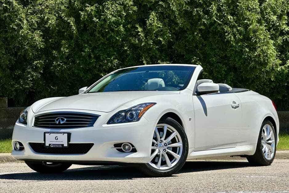 2014 Infiniti  sold for $22,856