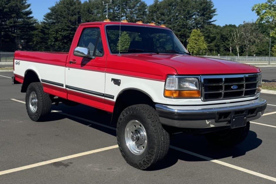 1997 Ford F-Series 1992-1997 sold for $28,250