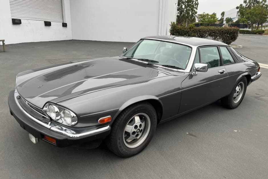 1986 Jaguar XJS sold for $8,900