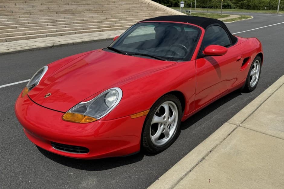 1997 Porsche 986 Boxster sold for $15,500
