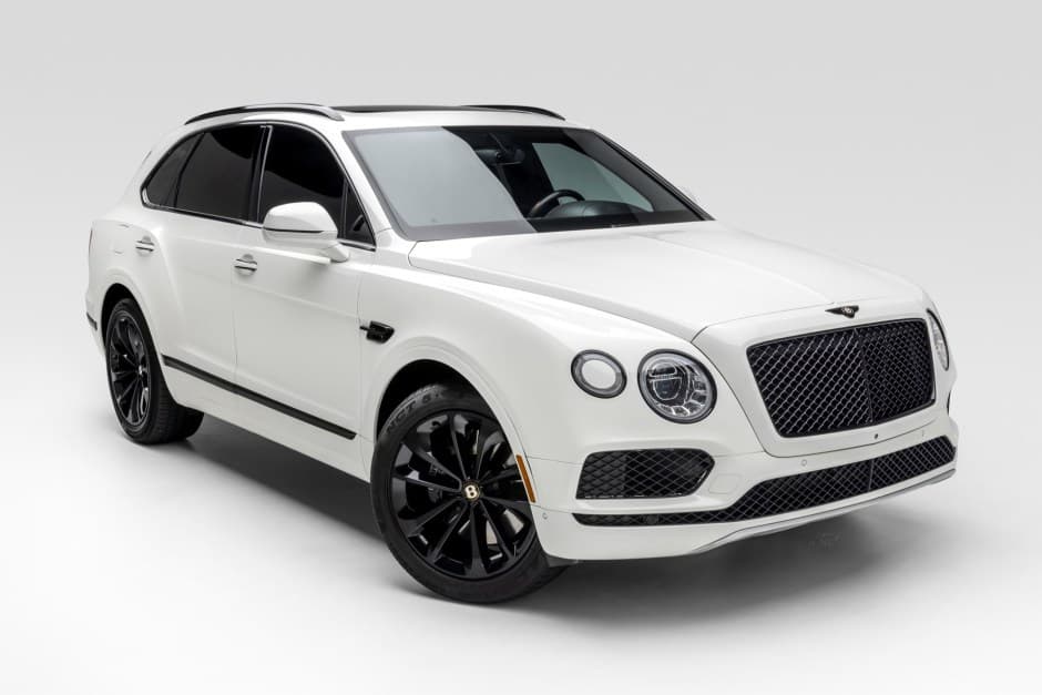 2020 Bentley Bentayga sold for $122,000
