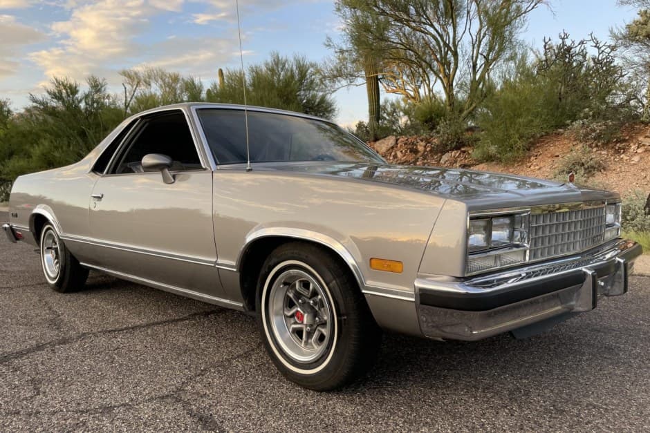 1983 Chevrolet El Camino sold for $9,000