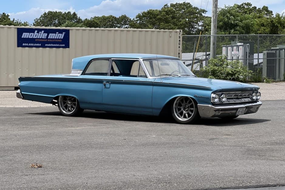 1963 Mercury Monterey sold for $8,863