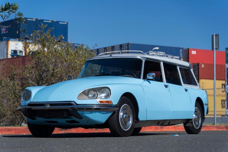 1972 Citroen DS sold for $60,000