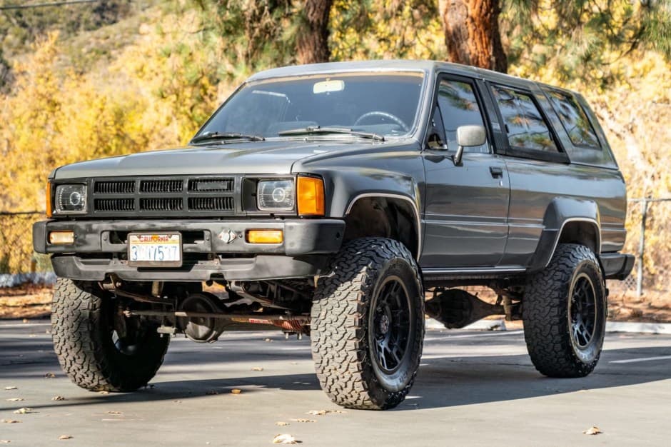 1984 Toyota 4Runner (N60) sold for $13,250