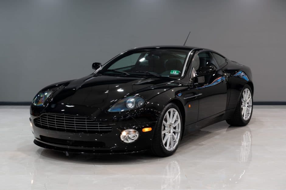 2005 Aston Martin Vanquish sold for $128,000