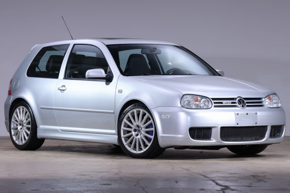 2004 Volkswagen R32 sold for $44,750