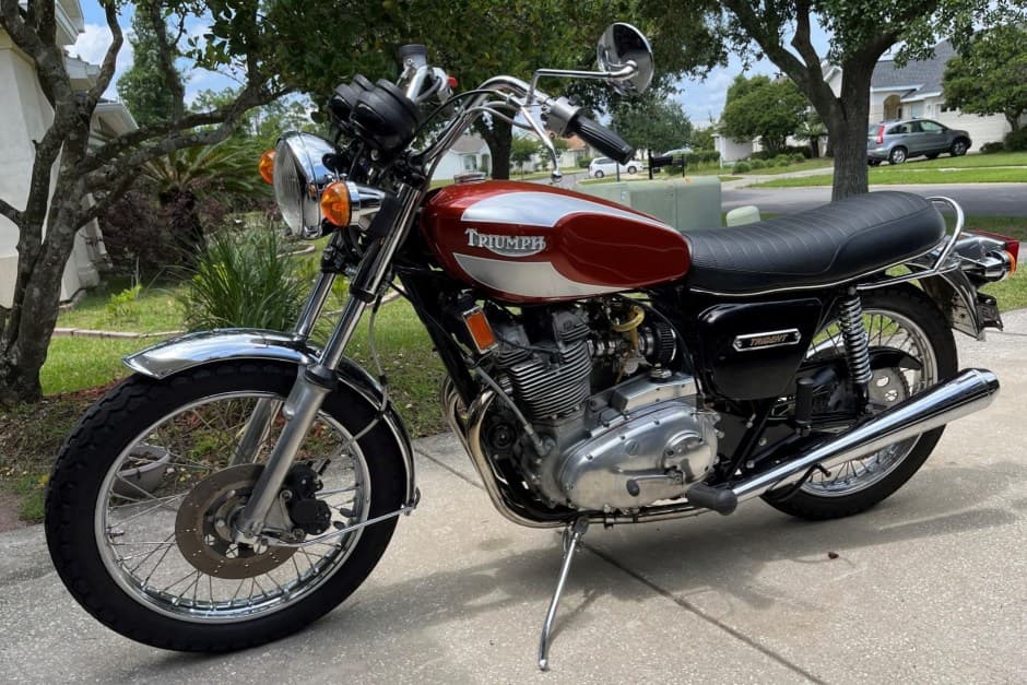 1975 Triumph Trident sold for $13,750