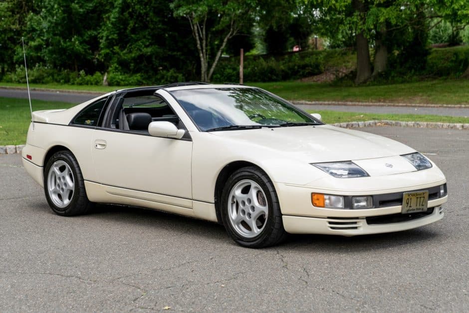 1991 Nissan Z32 300ZX sold for $25,807