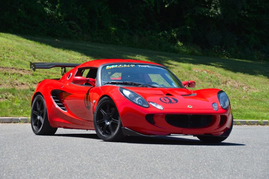 2004 Lotus Elise sold for $32,250