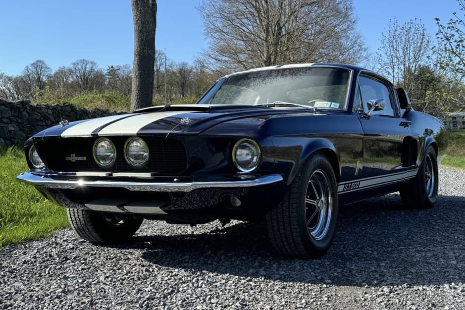 1967 Shelby Mustang GT350 & GT500 sold for $174,500