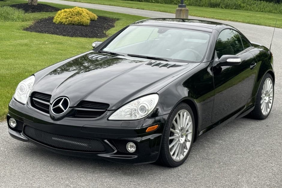 2008 Mercedes-Benz SLK-Class sold for $30,750
