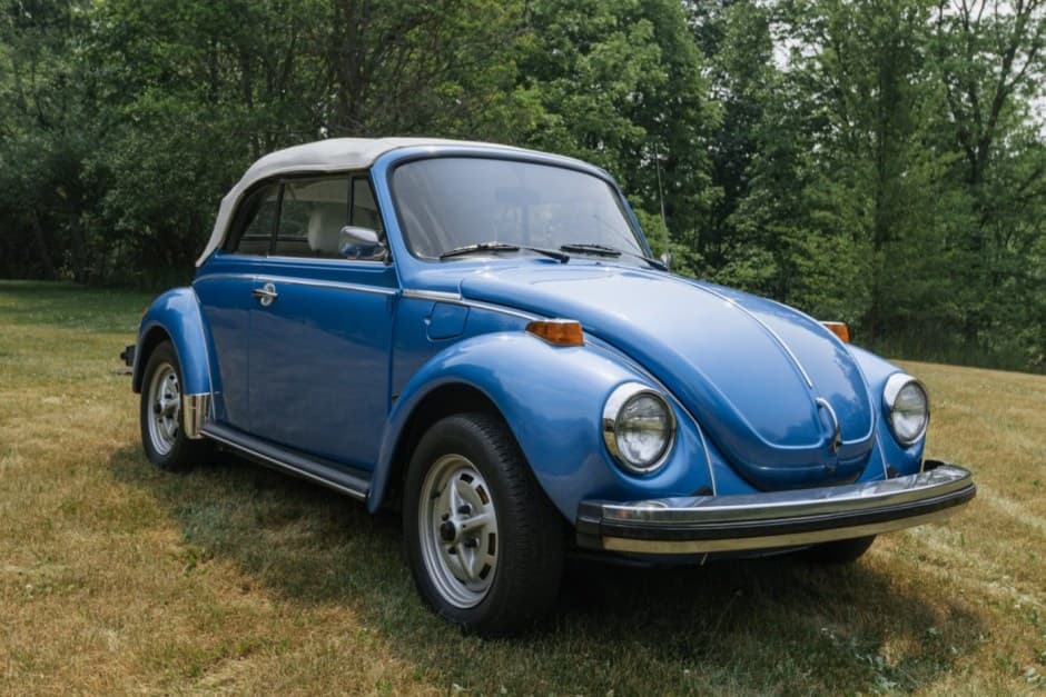 1978 Volkswagen Super Beetle sold for $9,100