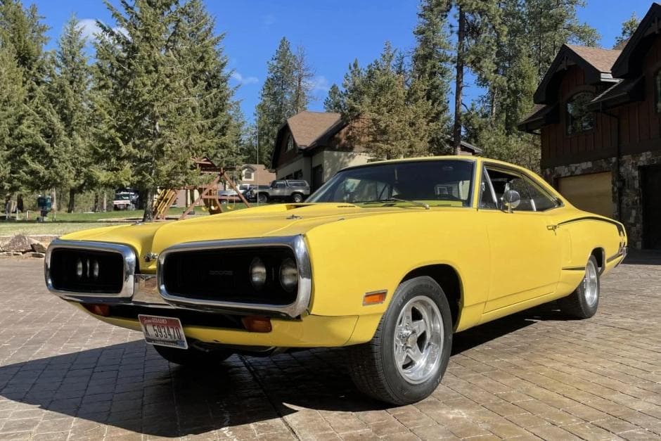 1970 Dodge Coronet sold for $20,500