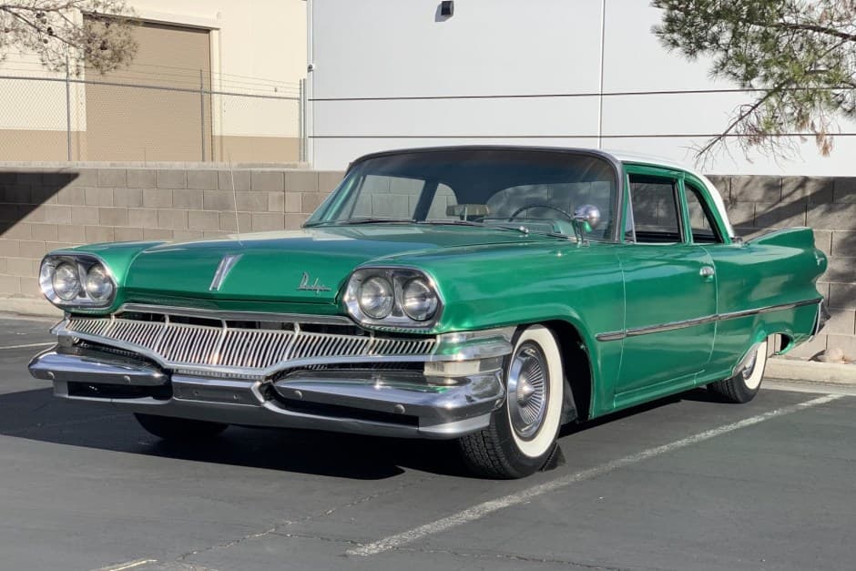 1960 Dodge Dart sold for $6,350