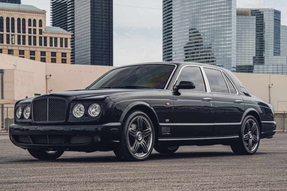 2009 Bentley Arnage sold for $82,000