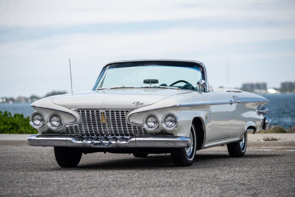 1961 Plymouth Fury sold for $30,250