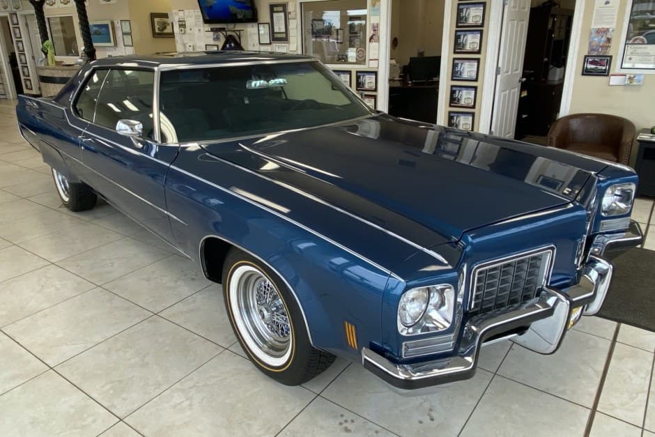 1972 Oldsmobile 98 sold for $16,500