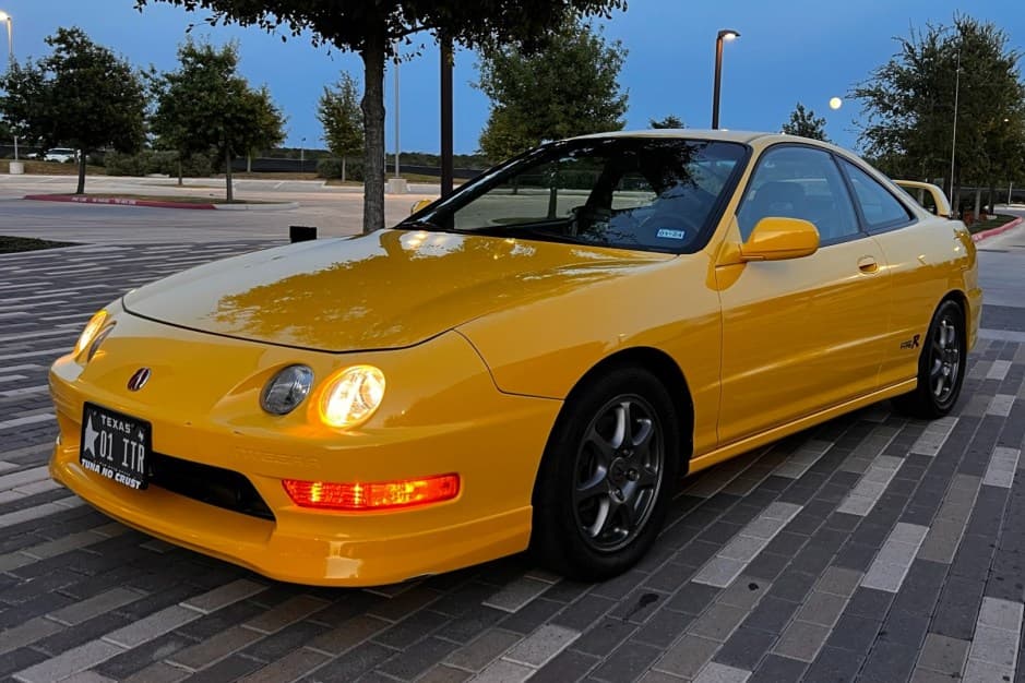 2001 Acura Integra Type R sold for $55,000