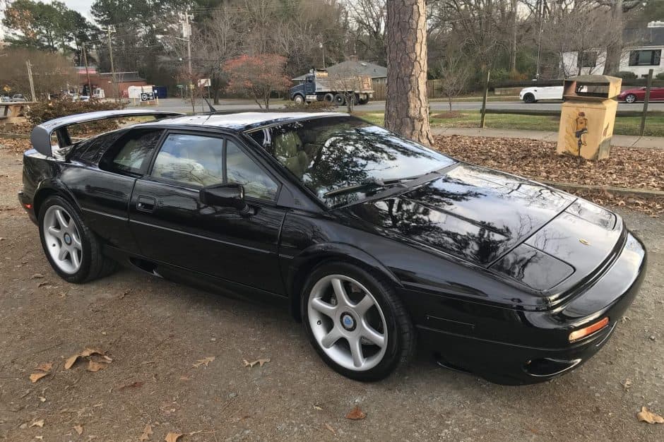 2000 Lotus Esprit sold for $42,000