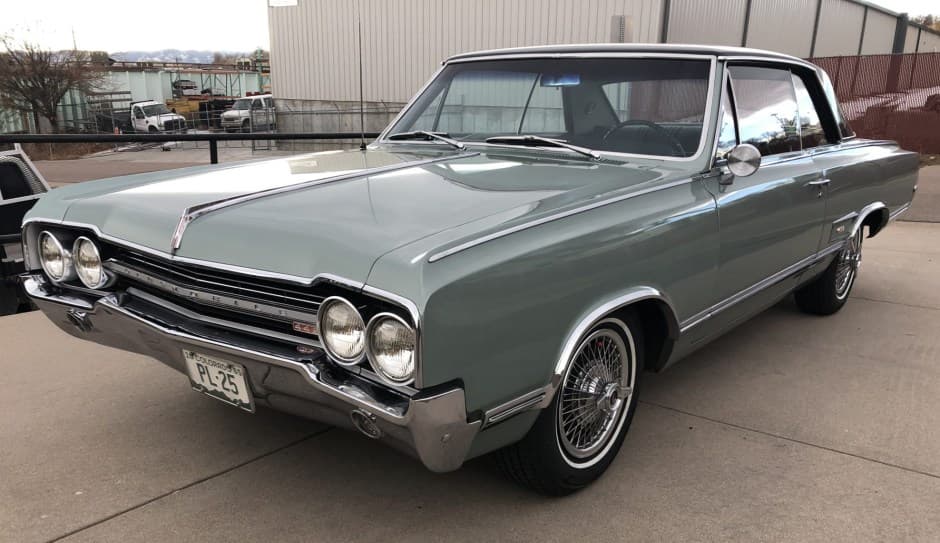 1965 Oldsmobile 442 sold for $42,442