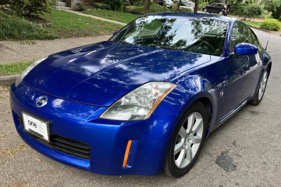 2005 Nissan 350Z sold for $13,000