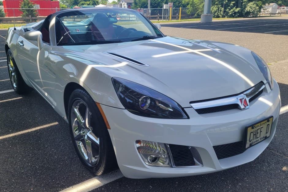 2008 Saturn Sky sold for $14,000
