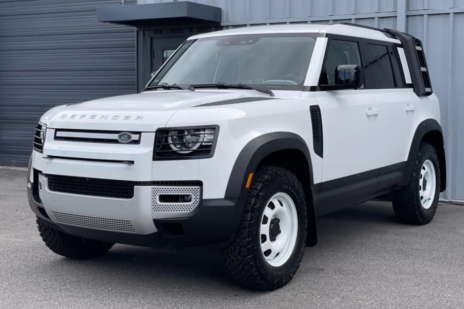 2023 Land Rover Defender L663 sold for $68,500