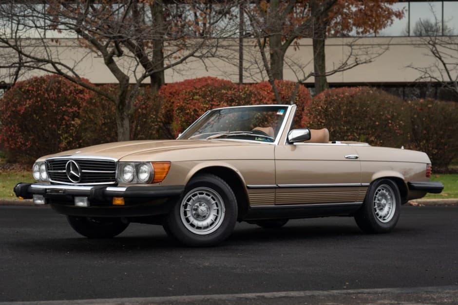 1983 Mercedes-Benz R107 SL sold for $29,750