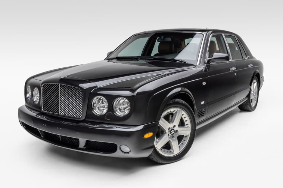 2007 Bentley Arnage sold for $52,069