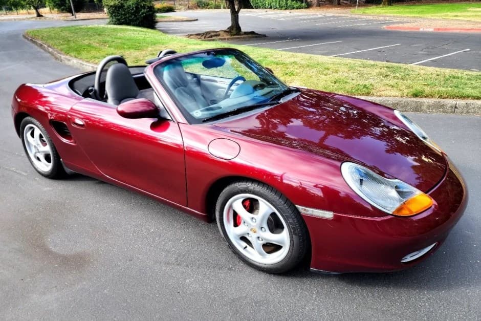 2000 Porsche 986 Boxster sold for $15,000