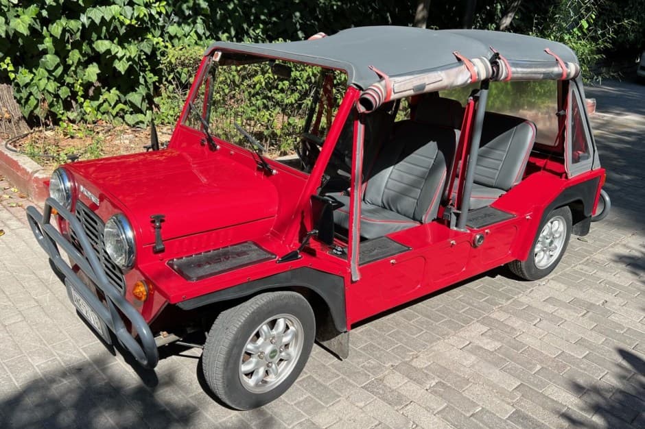 1989 Mini Moke Classic sold for $20,250