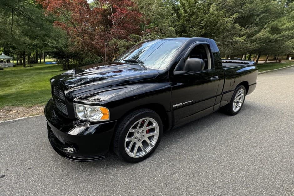 2004 Dodge Ram SRT-10 Pickup sold for $25,250