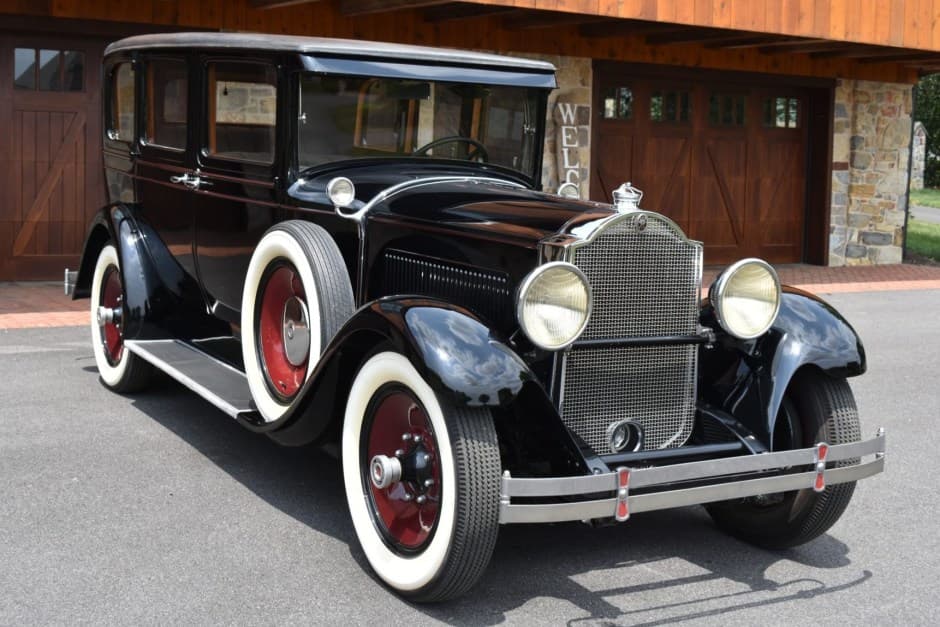 1929 Packard Eight sold for $22,500