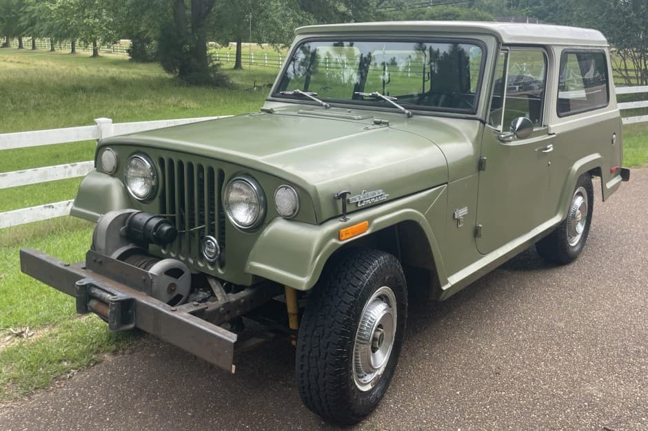 1971 Jeep Jeepster Commando sold for $18,500