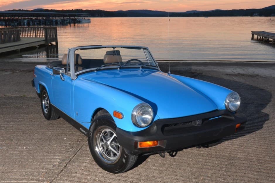 1978 MG Midget sold for $8,900