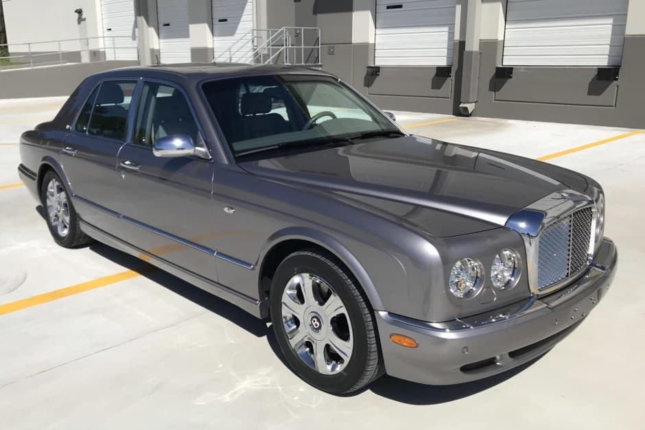 2005 Bentley Arnage sold for $40,500