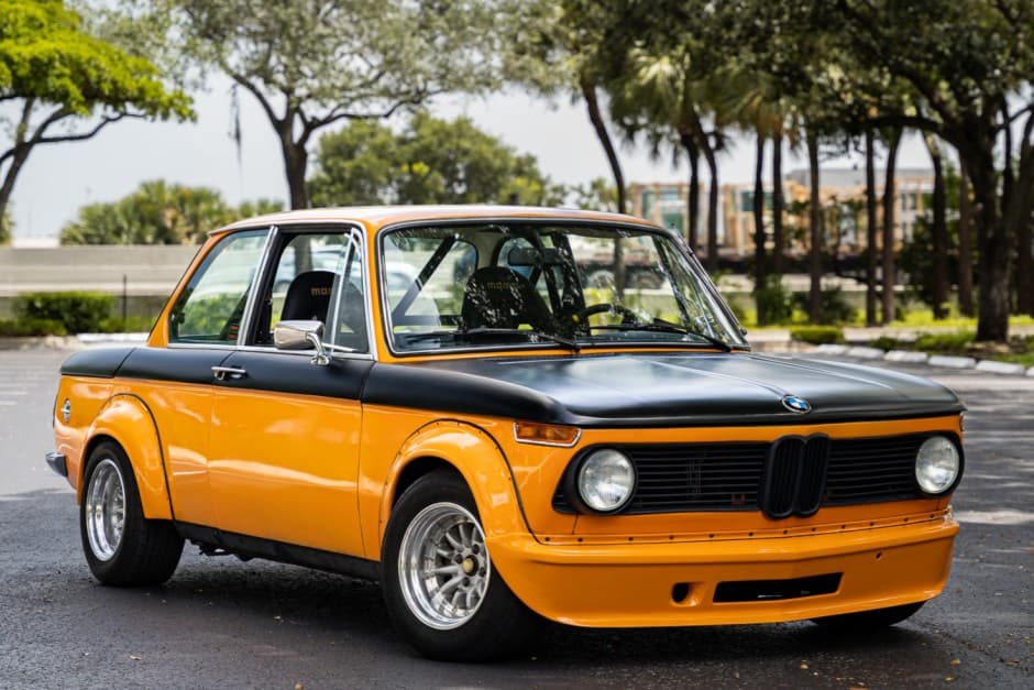 1975 BMW 2002 sold for $29,500