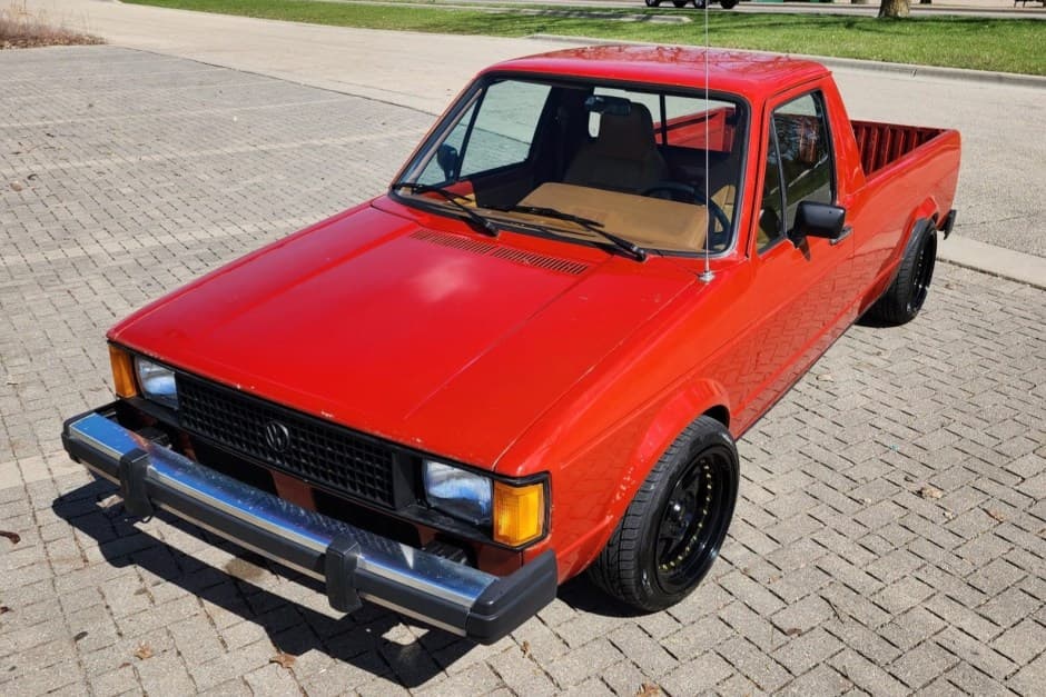 1982 Volkswagen Caddy & Rabbit Pickup sold for $8,500