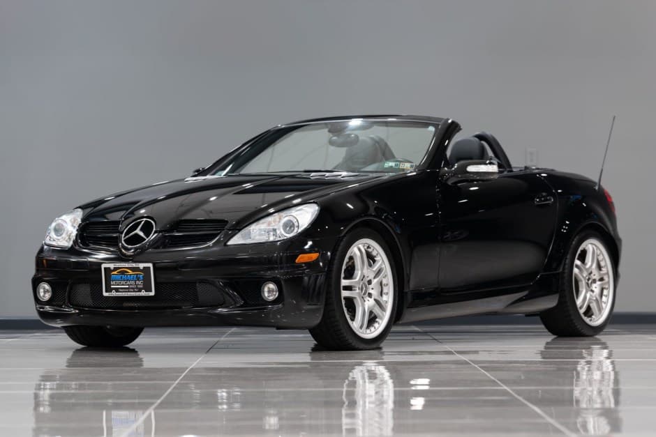 2007 Mercedes-Benz SLK-Class sold for $30,000