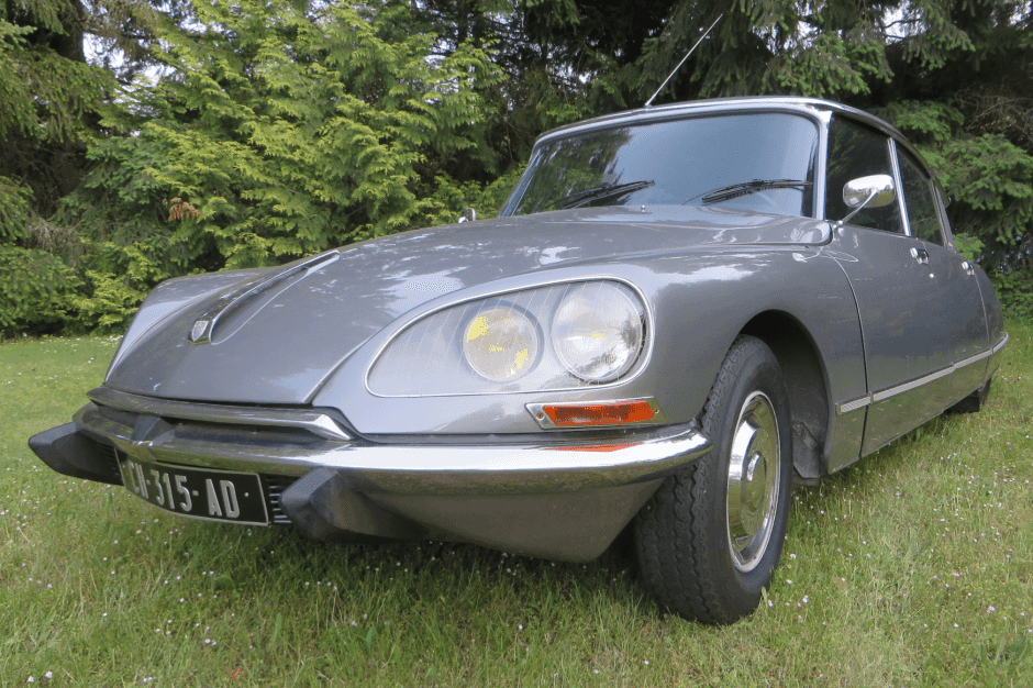 1973 Citroen DS sold for $22,750