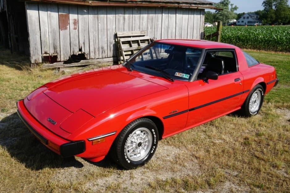 1979 Mazda RX-7 FB sold for $12,750