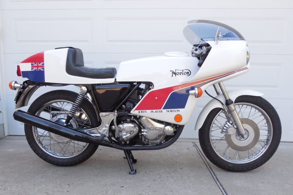 1974 Norton Commando sold for $17,250