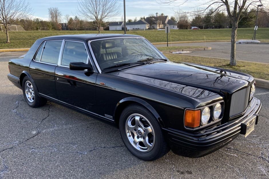 1996 Bentley SZ Saloon sold for $15,050