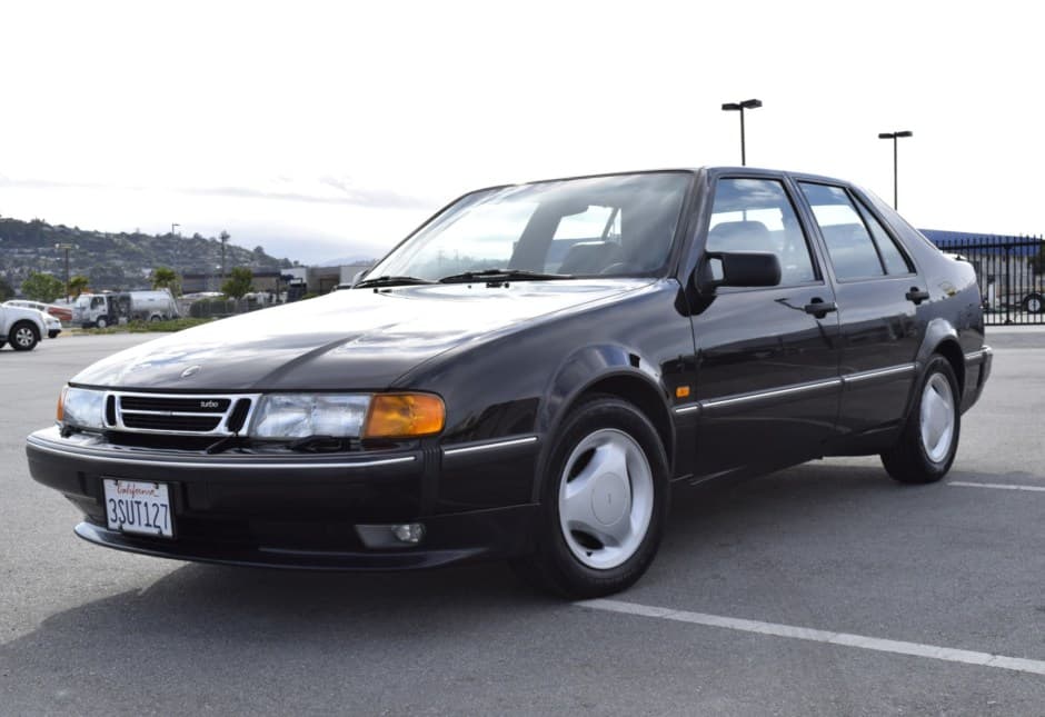 1996 Saab 9000 sold for $19,260