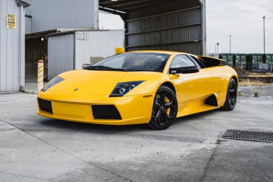2006 Lamborghini Murciélago sold for $176,000